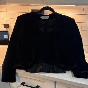Unique Vintage Black Velvet Women's Blazer